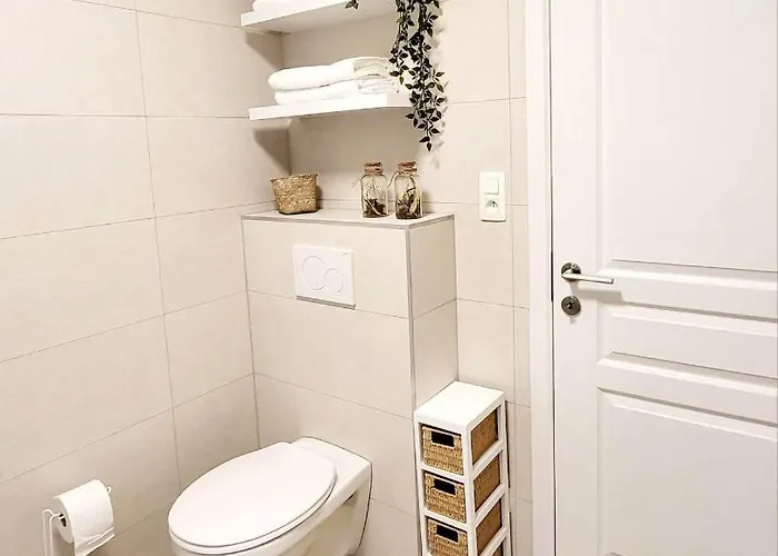 Le Des Vannes Нёфшато