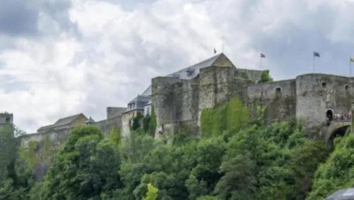 Le Des Vannes * Нёфшато